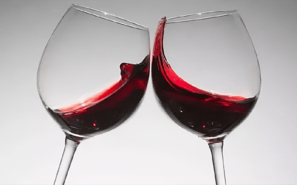 葡萄酒應該怎樣搭配酒杯？